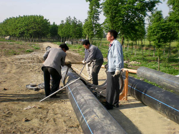 新建水廠pe供水施工現(xiàn)場